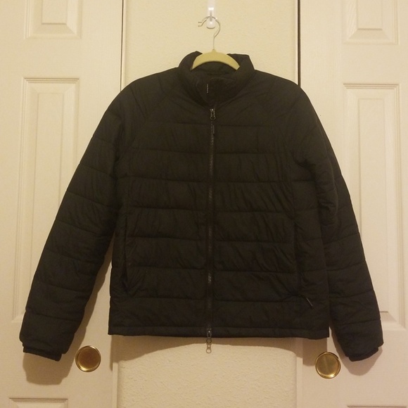 Everlane Jackets & Blazers - Everlane Lightweight Puffer Jacket in EUC